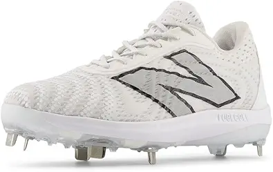 New Balance Men's FuelCell 4040 V7 Metal Baseball Shoe
