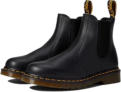 Dr. Martens Unisex-Adult Chelsea Boot